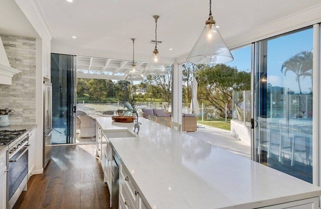 Luxury Hamptons Beachside Sanctuary (300m to beach)