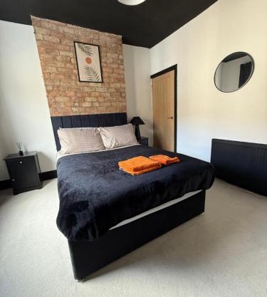 Luxury home - Long stays welcome