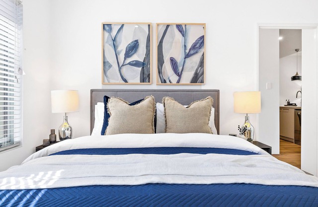 Luxury, Location, and Step-Free Ease — All in One.