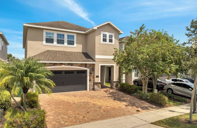 Luxury Oasis: Sleeps 16 Perfect for Large Groups