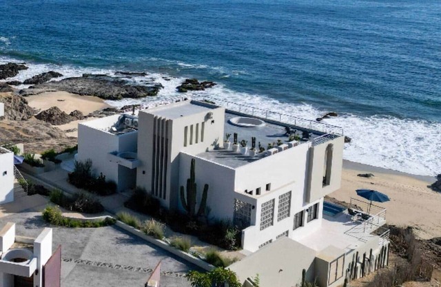 Luxury Oceanfront Villa Pool Spa Secluded Beach