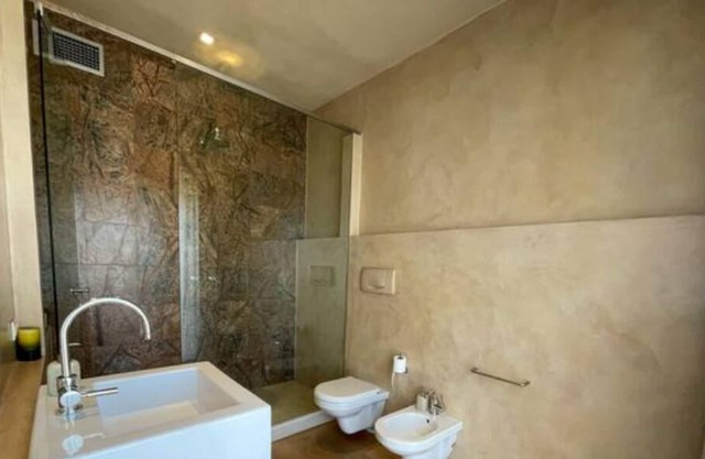 Luxury Penthouse with Stunning View and Hammam