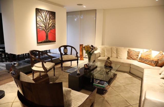Luxury residence in Santa Ana Oriental, Bogota