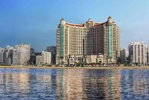 Luxury Sea View Apartment in Four Seasons Alexandria