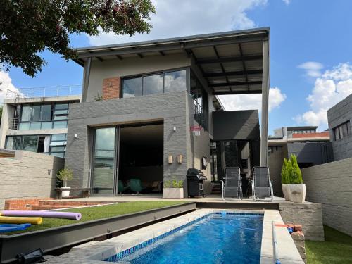 Luxury Smart 3bed Home