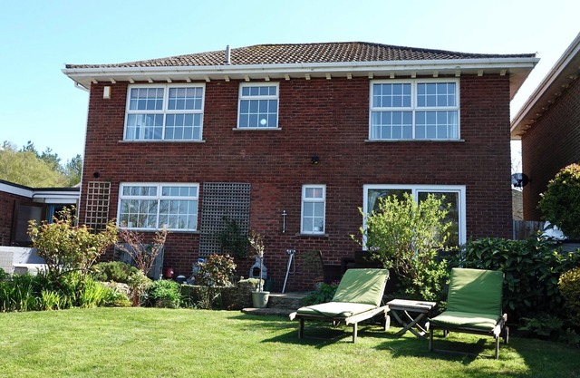 Luxury & spacious house near Wimborne, Dorset with country views & large garden