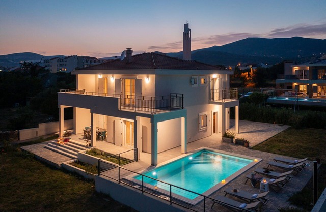 Luxury Villa Marella with Pool