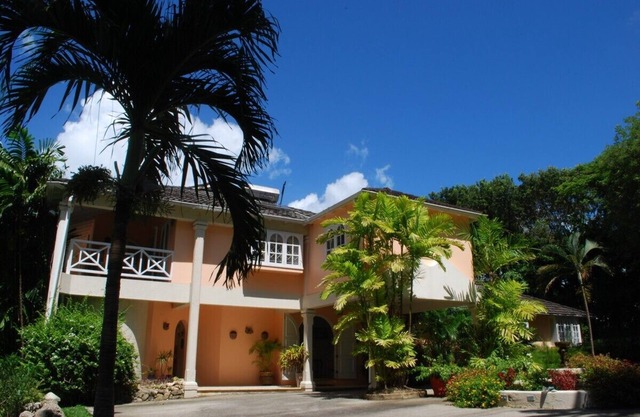 Luxury Villa on Exclusive Sandy Lane Estate - World Class Beach Facilities