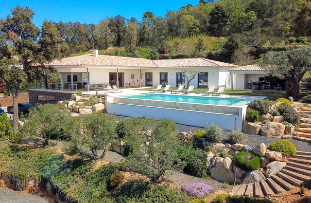 Luxury villa with stunning views and private pool