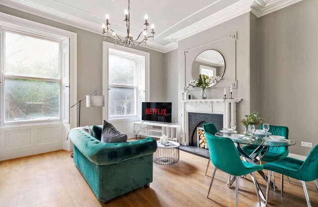 Luxury Yorkshire Apartment 2 - Parking