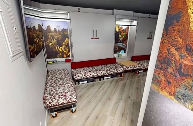 LVStripHouse Condos Sleeps up to 14