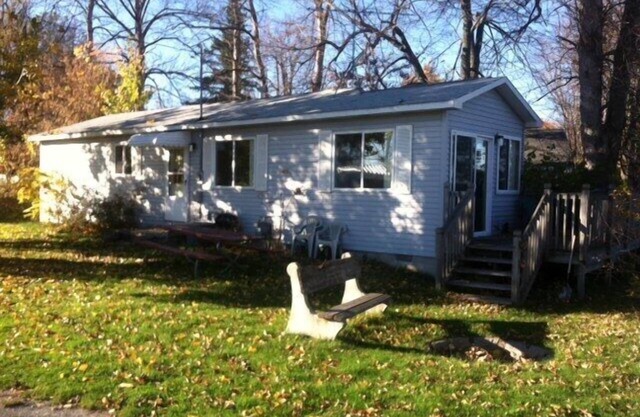Lyman's Lagoon Hideaway