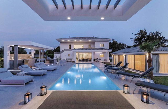 M Mansion Luxury Living VillanPrivate Paradise on a Timeless Greek Island