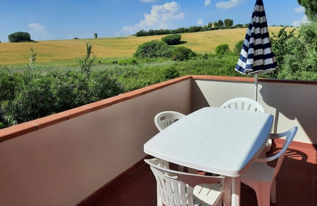 M195 - Marcelli, three-room apartment with terrace 200m from the sea