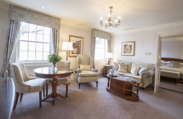 Macdonald Compleat Angler