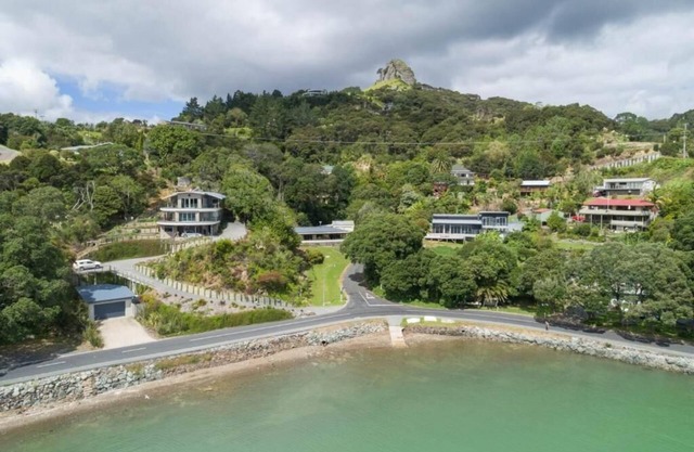 Madhuban-Studio sleeps 4-Sailing/Fishing/Hiking/Trekking in Whangaroa,