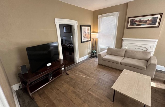 Madison House 2 -Walk to Main St