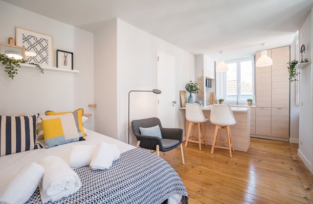 Madragoa Studio Apartment 3 #