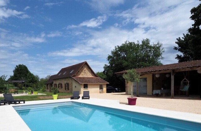 Magali, romantic holiday home with new pool and 5 bedrooms