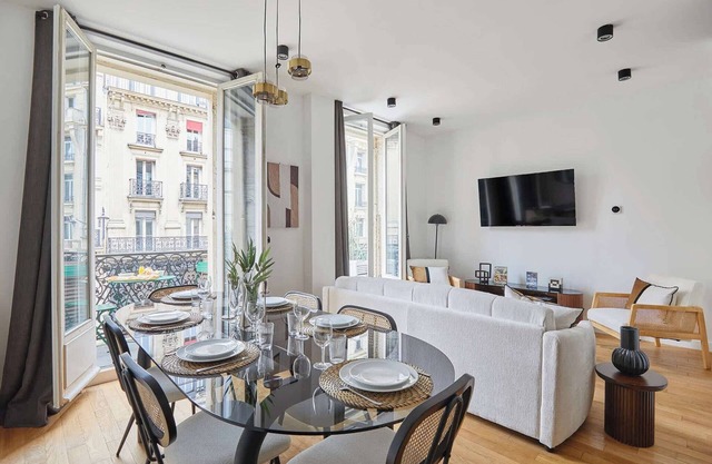 Magnificent New Apartment Beaubourg/Le Marais