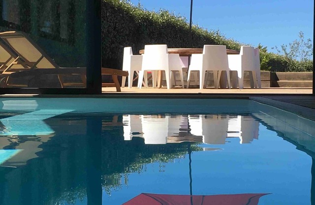 MAGNIFICENT VILLA 250 M2 SEASIDE SEA VIEW INDOOR POOL BEACH BRITTANY