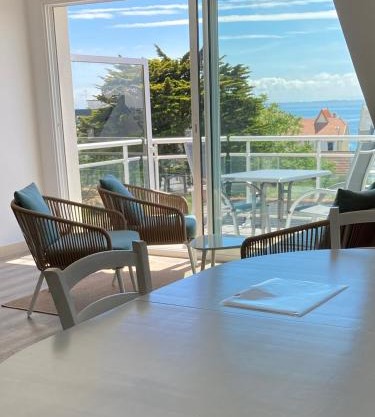 Magnifique appartement avec vue mer panoramique - Wifi inclus