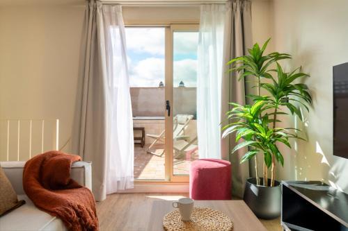 Magno Apartments Clavellinas