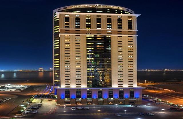 Magnum Hotel & Suites West Bay