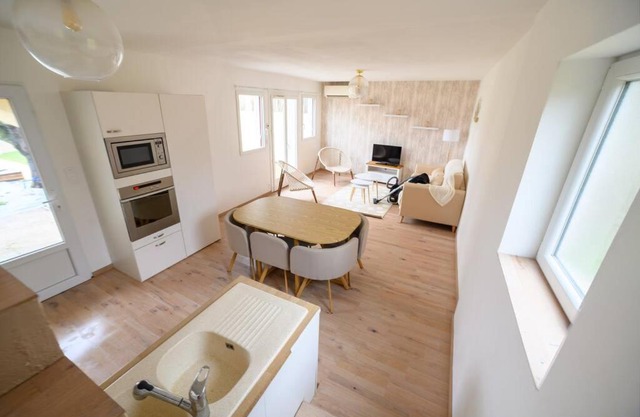 Maison, 4 personnes, wifi, terrasse, jardin, piscine partagée