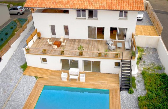 Maison au calme avec piscine