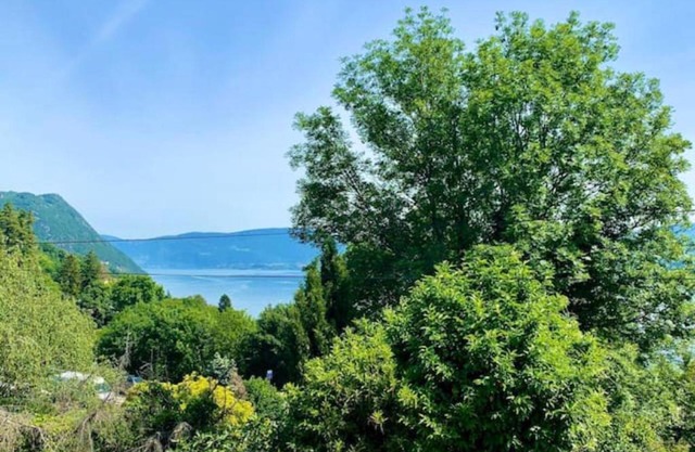 Maison belle vue lac, sur les hauteurs du bourget