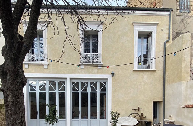 Maison Centre Ville Avec Jardin et Climatisation