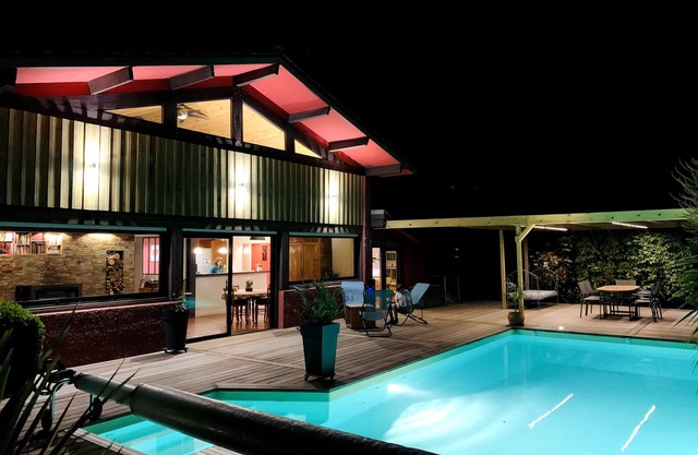 Maison D'architecte Près Bordeaux Avec Piscine Chauffée