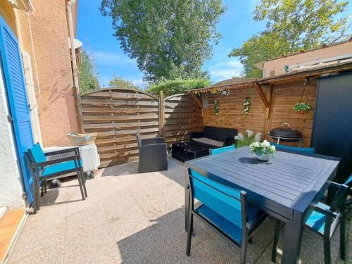 Maison mitoyenne climatisée 7 pers. avec piscine et parking à Marseillan-Plage - FR-1-326-848