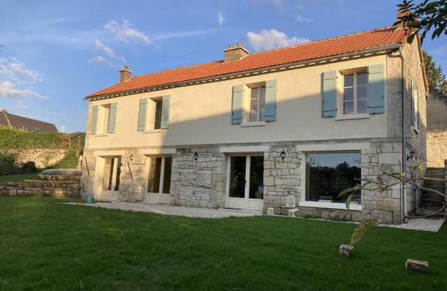 Maison spacieuse à Buzancy avec jardin et animaux acceptés - FR-1-532-19