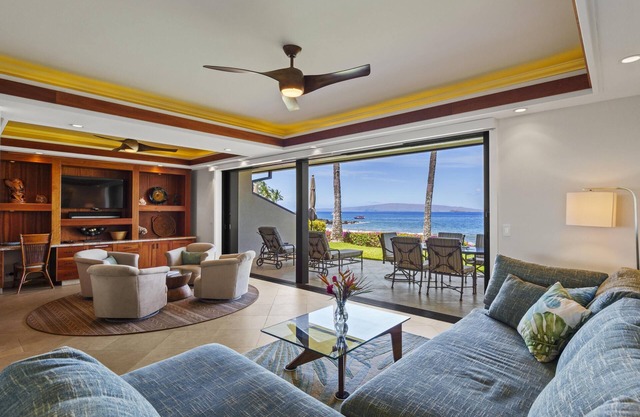 Makena Surf B106 Beachfront Resort - 2 Bedroom Oceanfront Condo