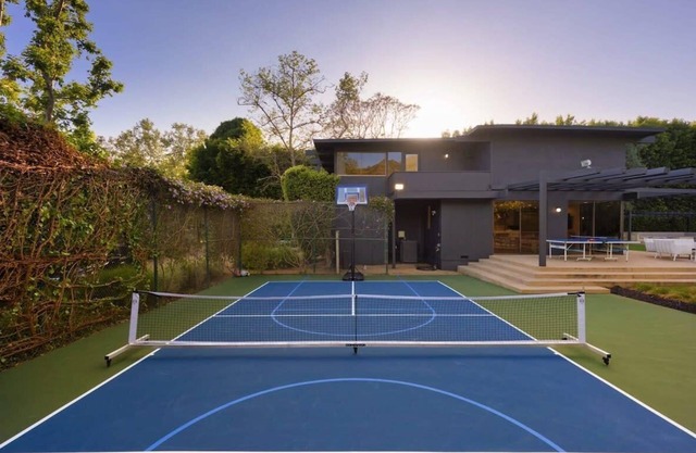 Malibu Reserve by Stay Awhile Villas