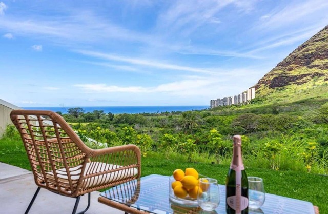 @ Marbella Lane - 2 master suites | MT+Ocean Views