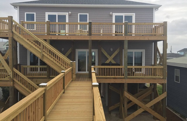 Margaritaville -New Oceanfront Home w/Elevator & Reverse Floor Plan 3,000 sq ft