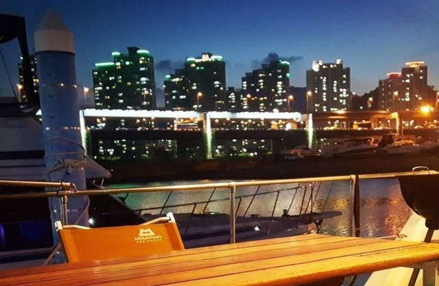 Marine City Yacht Club Stay