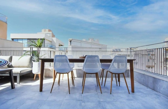 Marine Pearl by HolyGuest