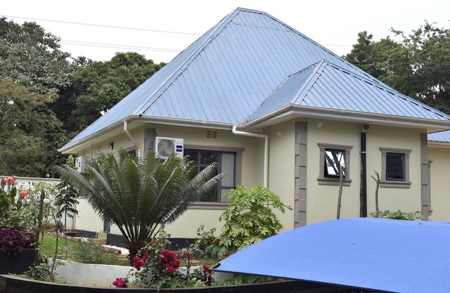 Marvelous 4-bedroom apartment with AC in Moshi