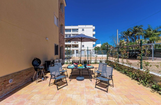 Mary House by BarbarHouse