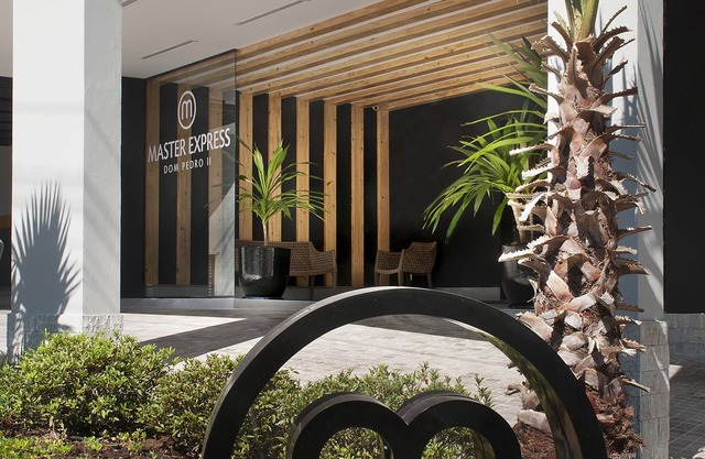 Master Express Dom Pedro II