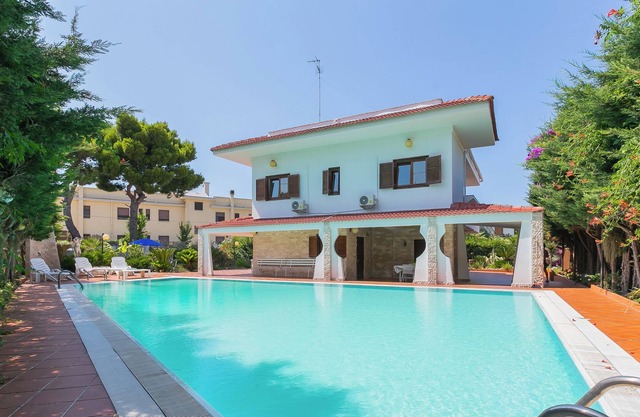 Master suite Ville Giapponesi🏊‍♂️🌊🏘️⭐️⭐️⭐️⭐️⭐️(Villa Gioia)