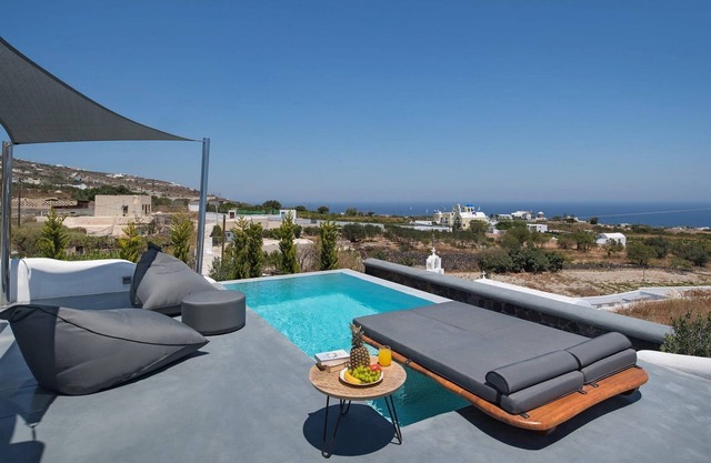 Masterful Santorini Villa | Villa Zacharias | 4 Bedrooms | Outdoor Dining Area.