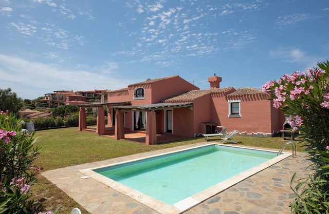 Mediterranean Villa with a lot of privacy - Villa Allegra