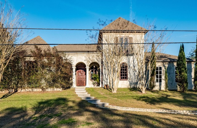 MEDITERRANEAN VILLA near NEW ORLEANS