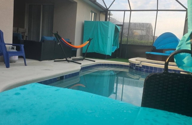 Mel & Mo's Disney Dream Paradise