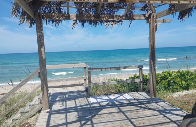 Melbourne Beach Florida Ocean front 2 houses plus an apt. sleeps 18